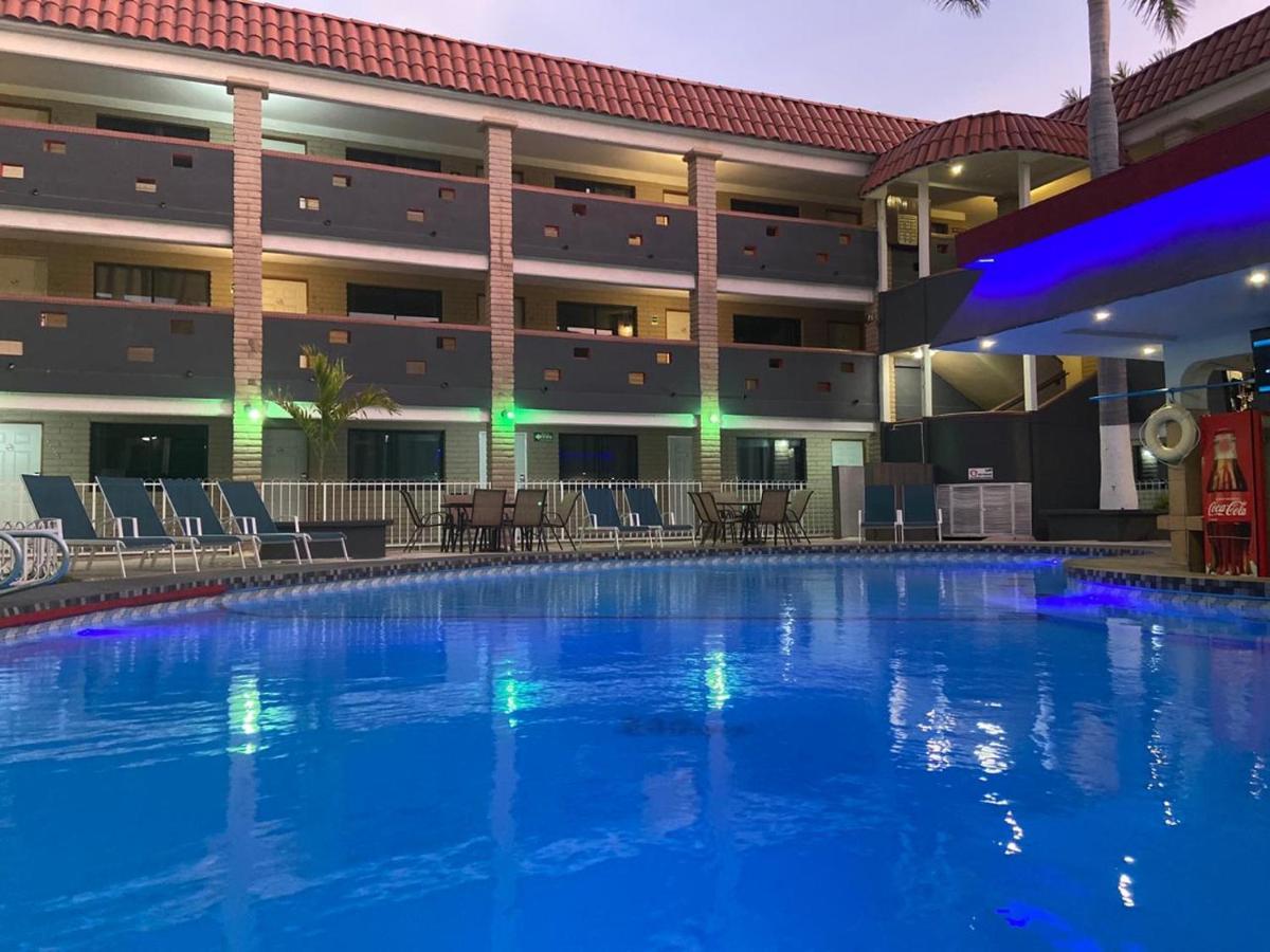 Hotel La Finca Hermosillo Zewnętrze zdjęcie